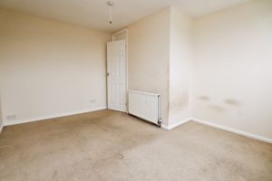 PYEFLEET CLOSE- click for photo gallery